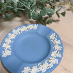 Small Vintage Soft Blue Wedgwood Ashtray or Ring Dish